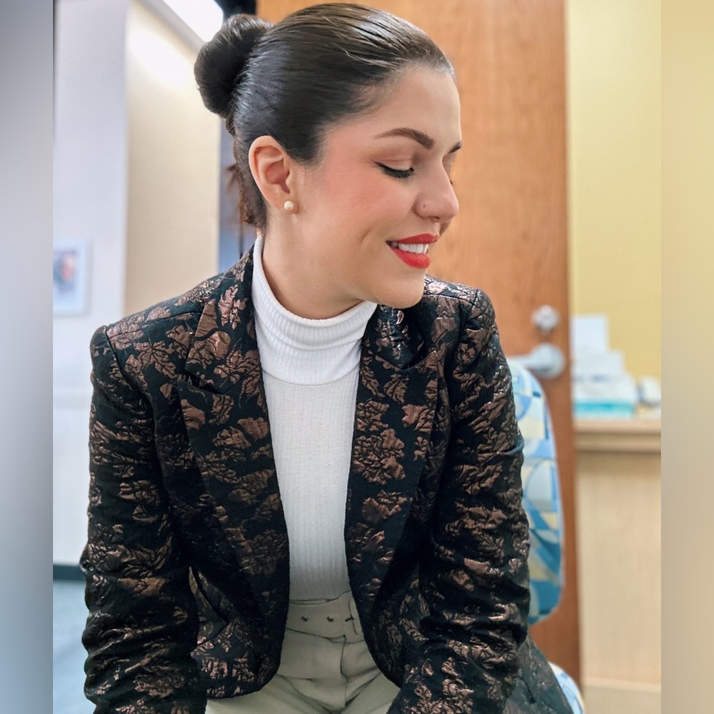 Meet your co-Posher 💕💕